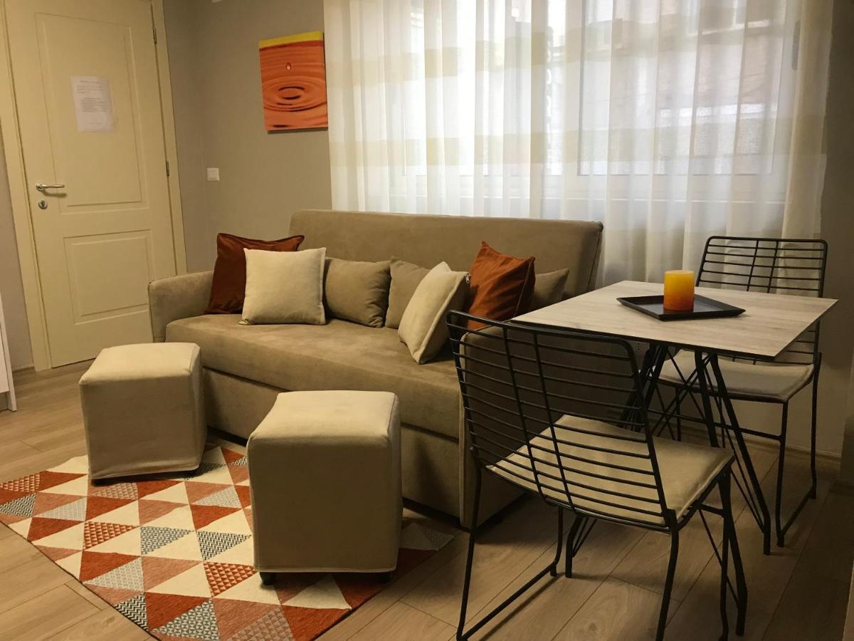 Home Away From Home Apartment Durrës Zewnętrze zdjęcie