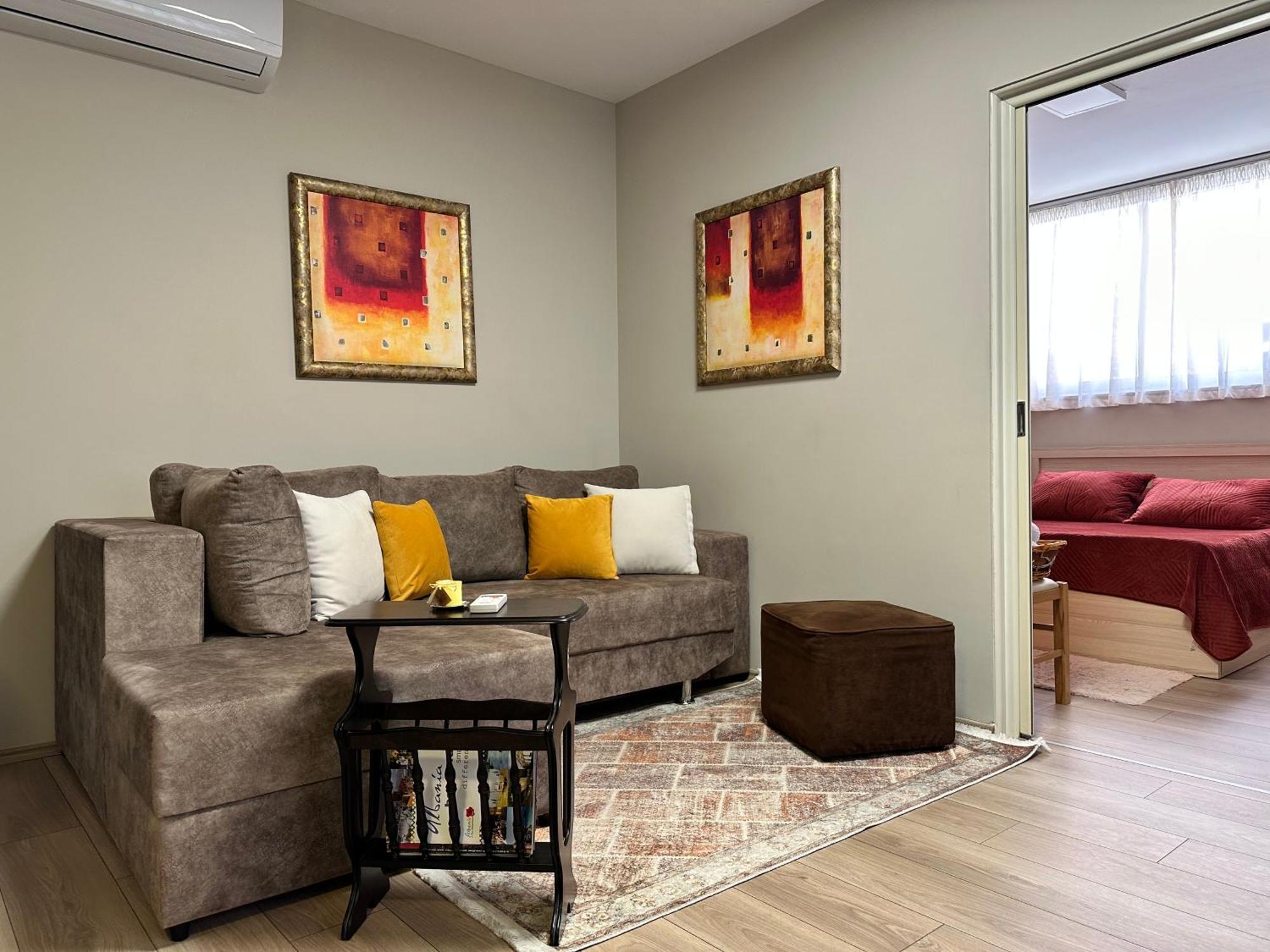 Home Away From Home Apartment Durrës Zewnętrze zdjęcie